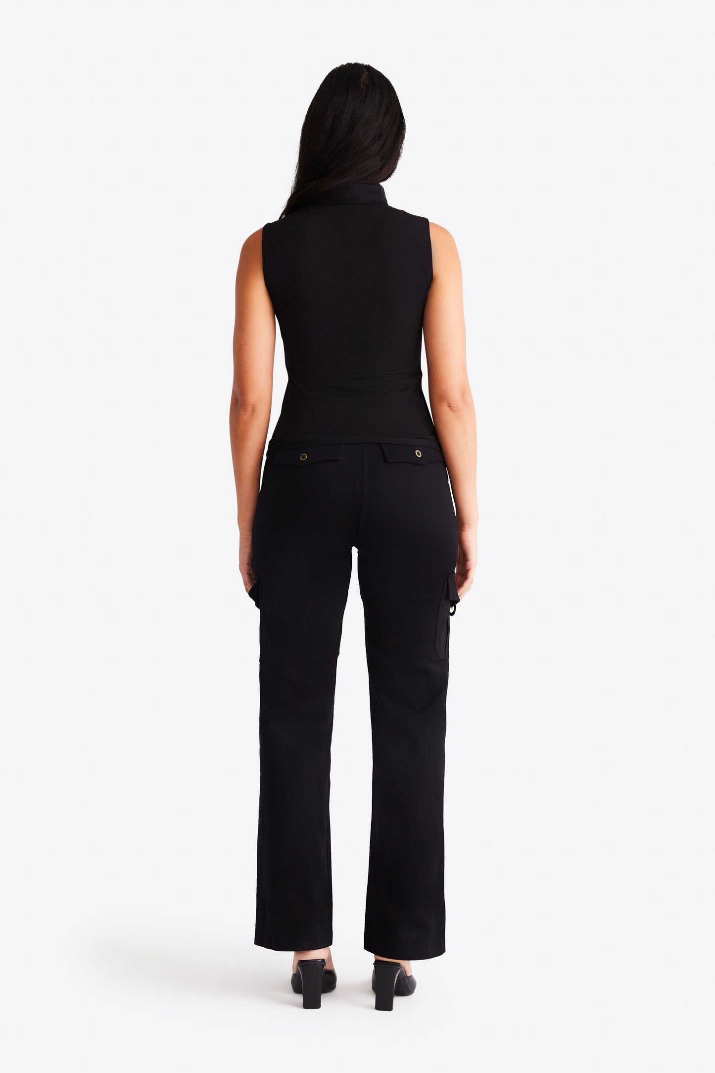 Donya Top